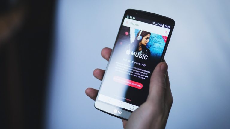 Will Apple Music Lossless Work On My Android Smartphone?