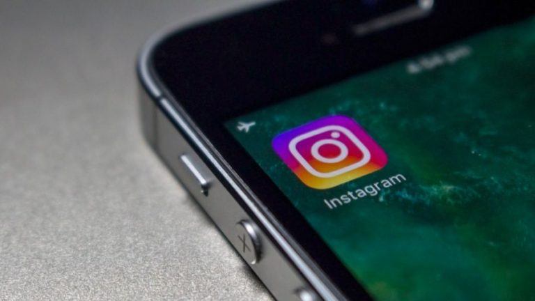 Instagram Gets ‘Activity Status’ Indicator To Show When You’re Online