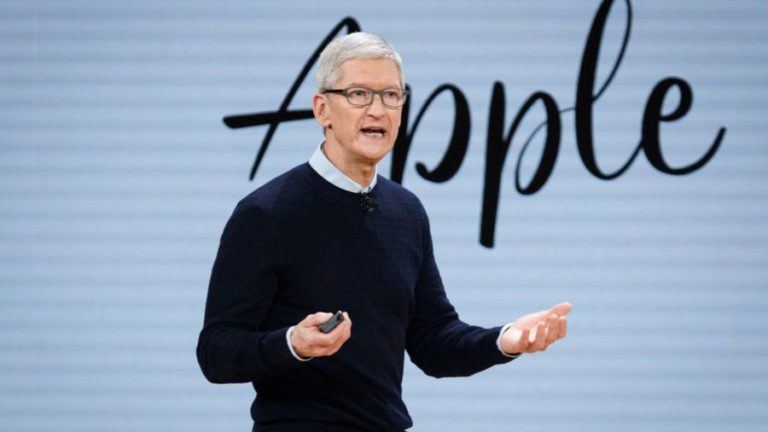 Tim Cook Urges Tech Companies To Avoid Collecting User Data