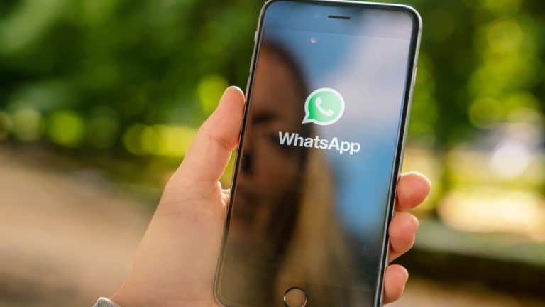How To Enable Video Calling For Up To Eight Participants In WhatsApp?